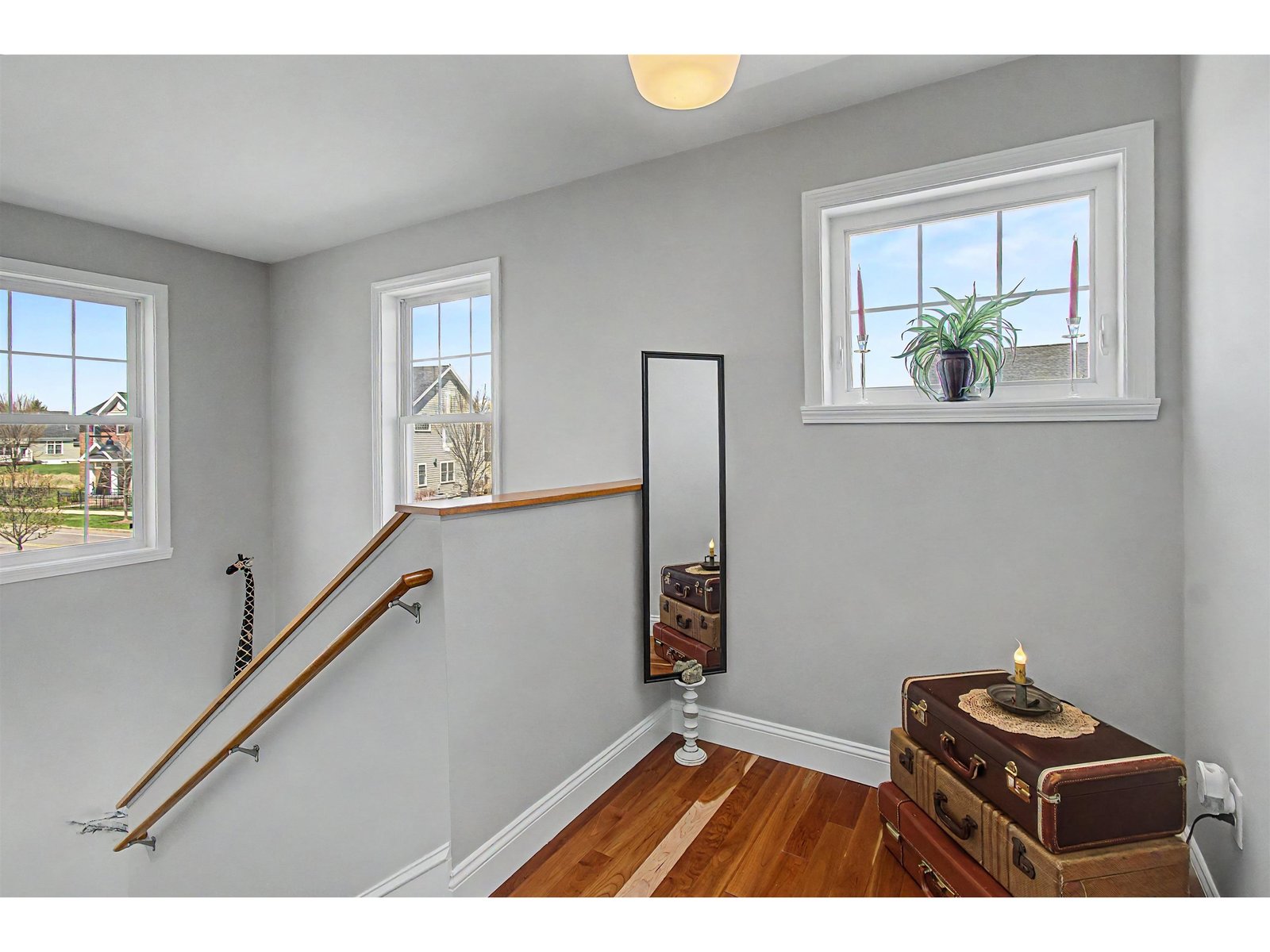 360 Zephyr Road