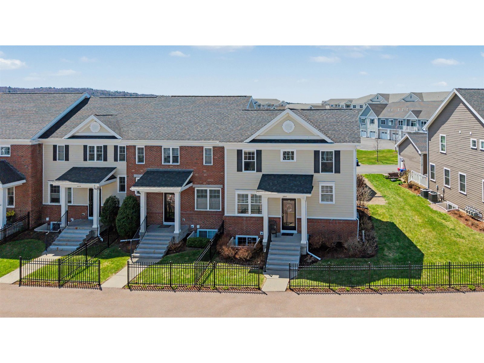 360 Zephyr Road