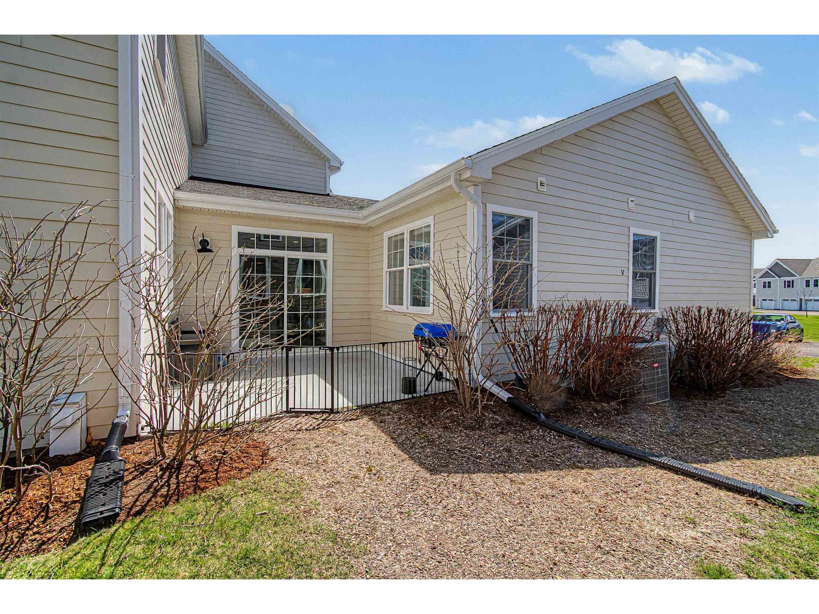 360 Zephyr Road