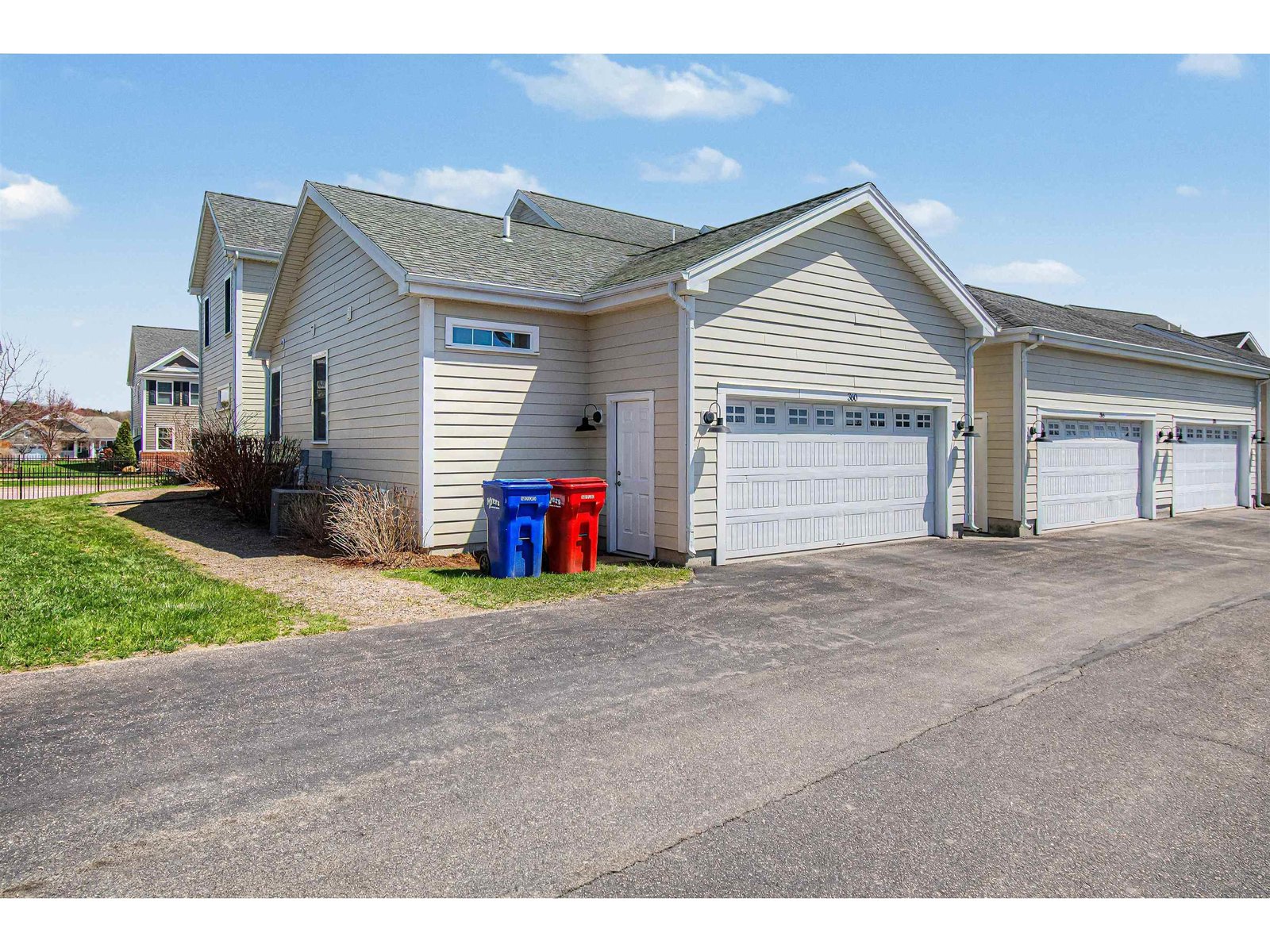 360 Zephyr Road