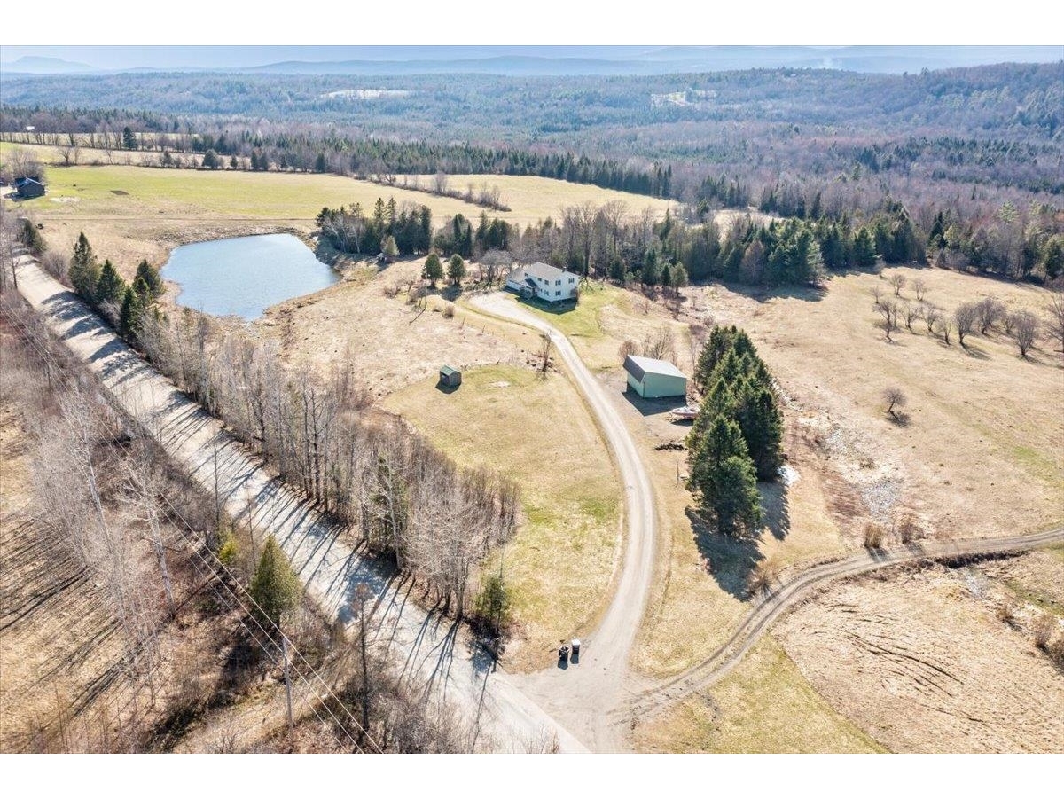 3614 Creek Road