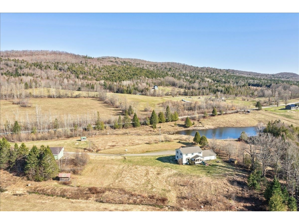 3614 Creek Road