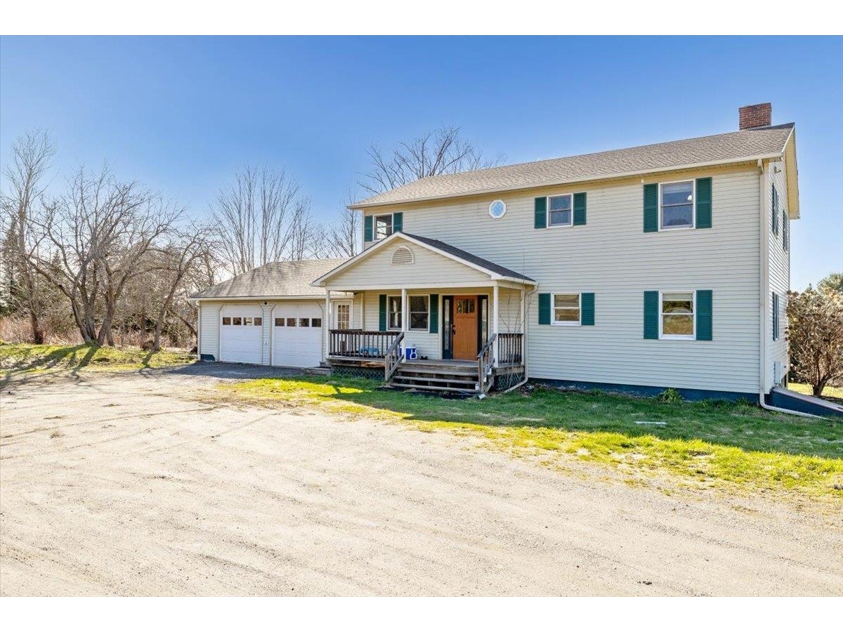 3614 Creek Road