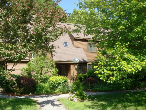 362 Acorn Ln, Unit 362