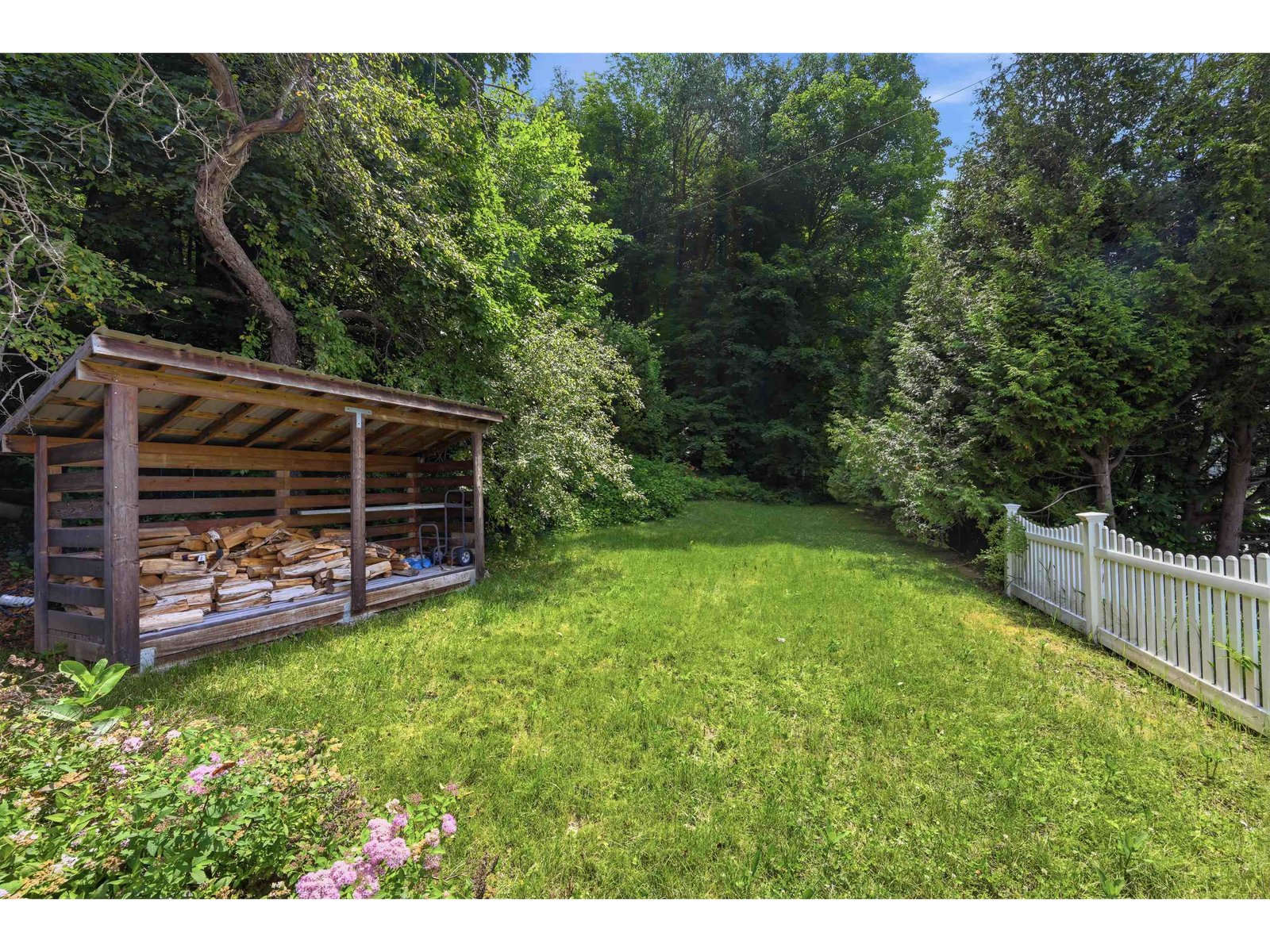 362 River Road