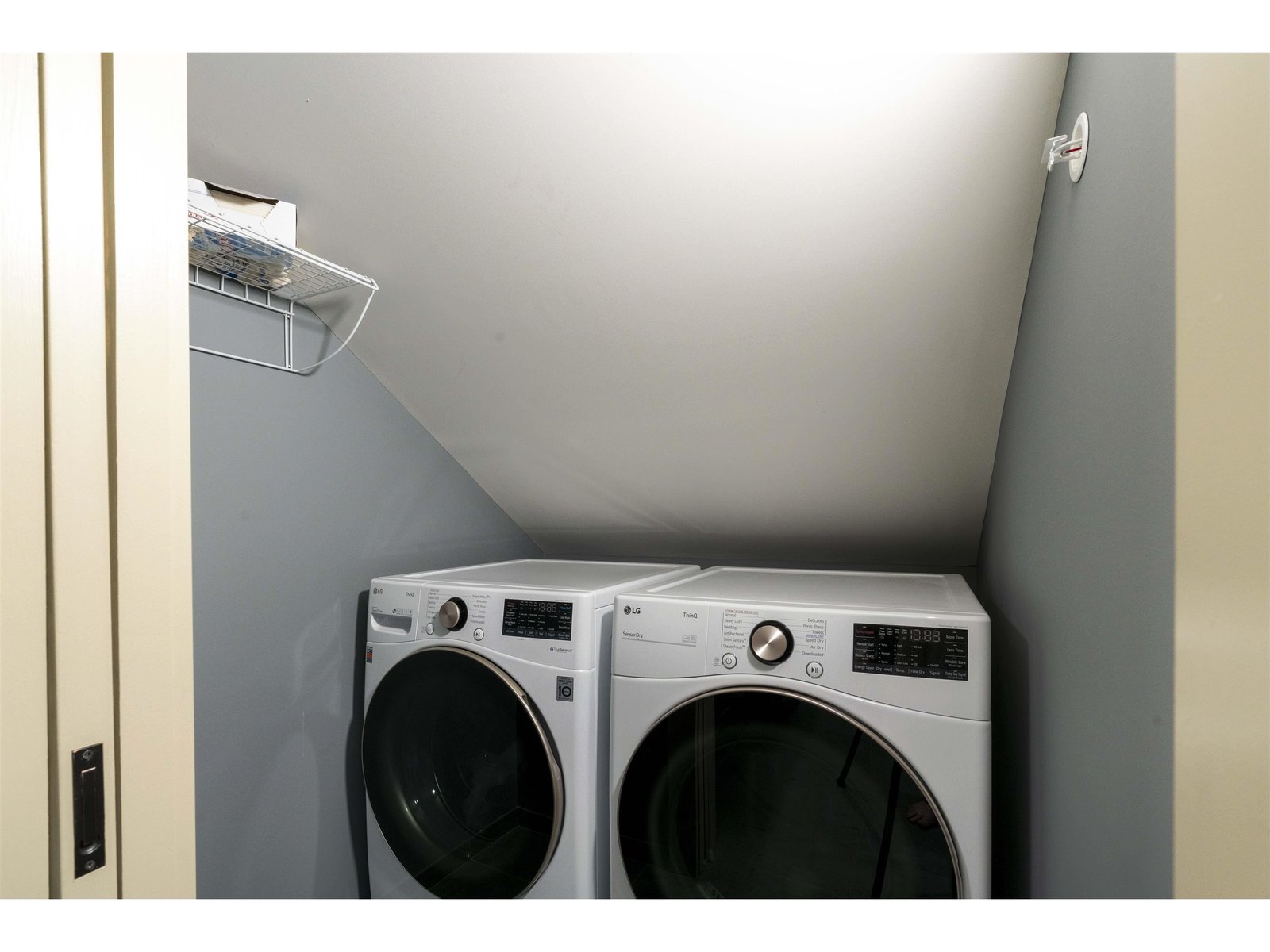 362 Villa Drive, Unit 607