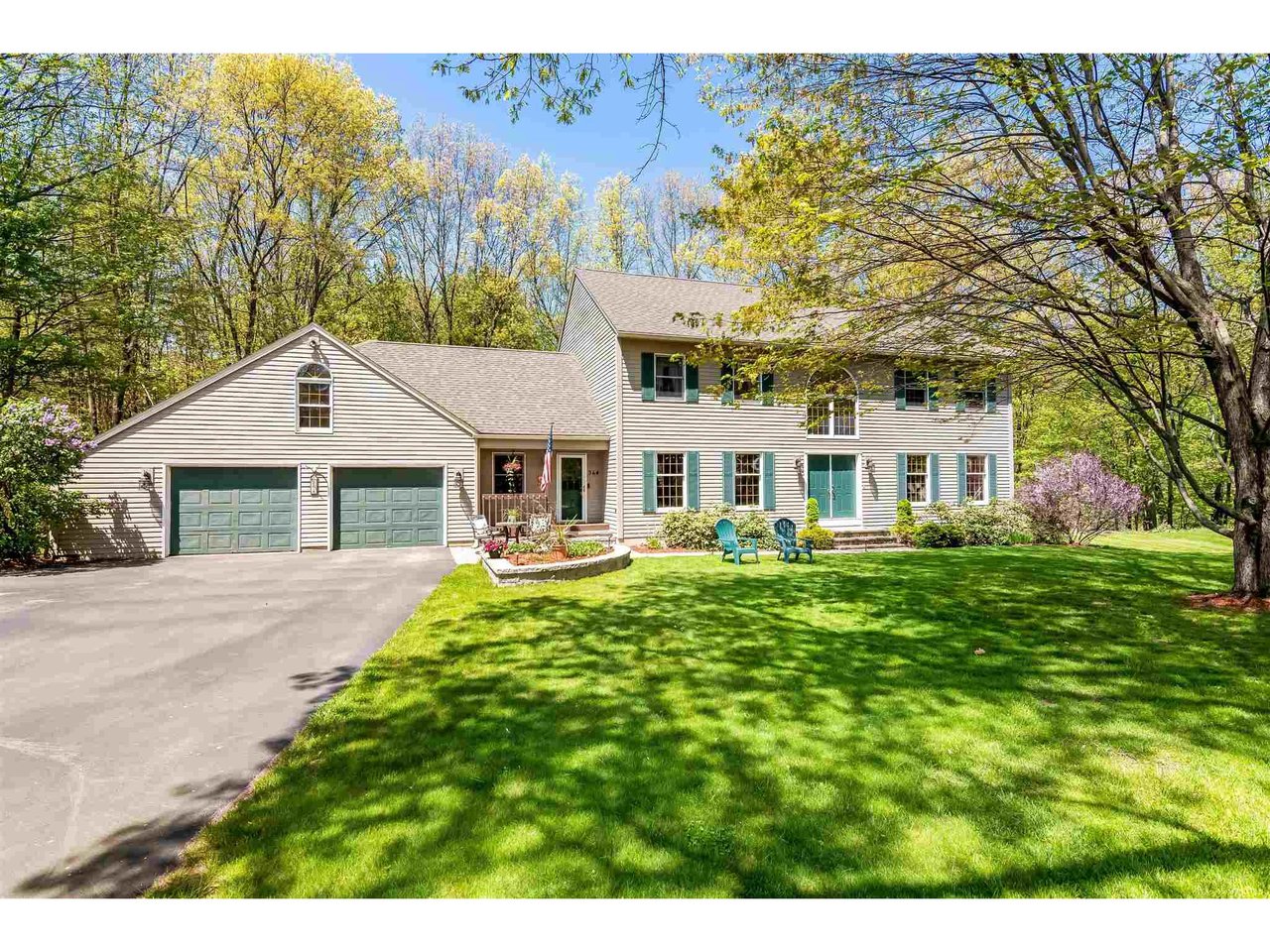 364 Hidden Oaks Drive