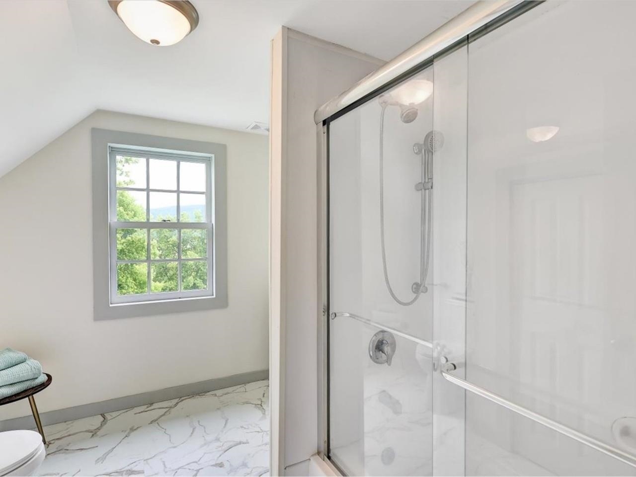 Full Bath Upstairs