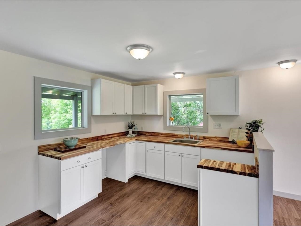 Kitchen-Butcher Block Counter