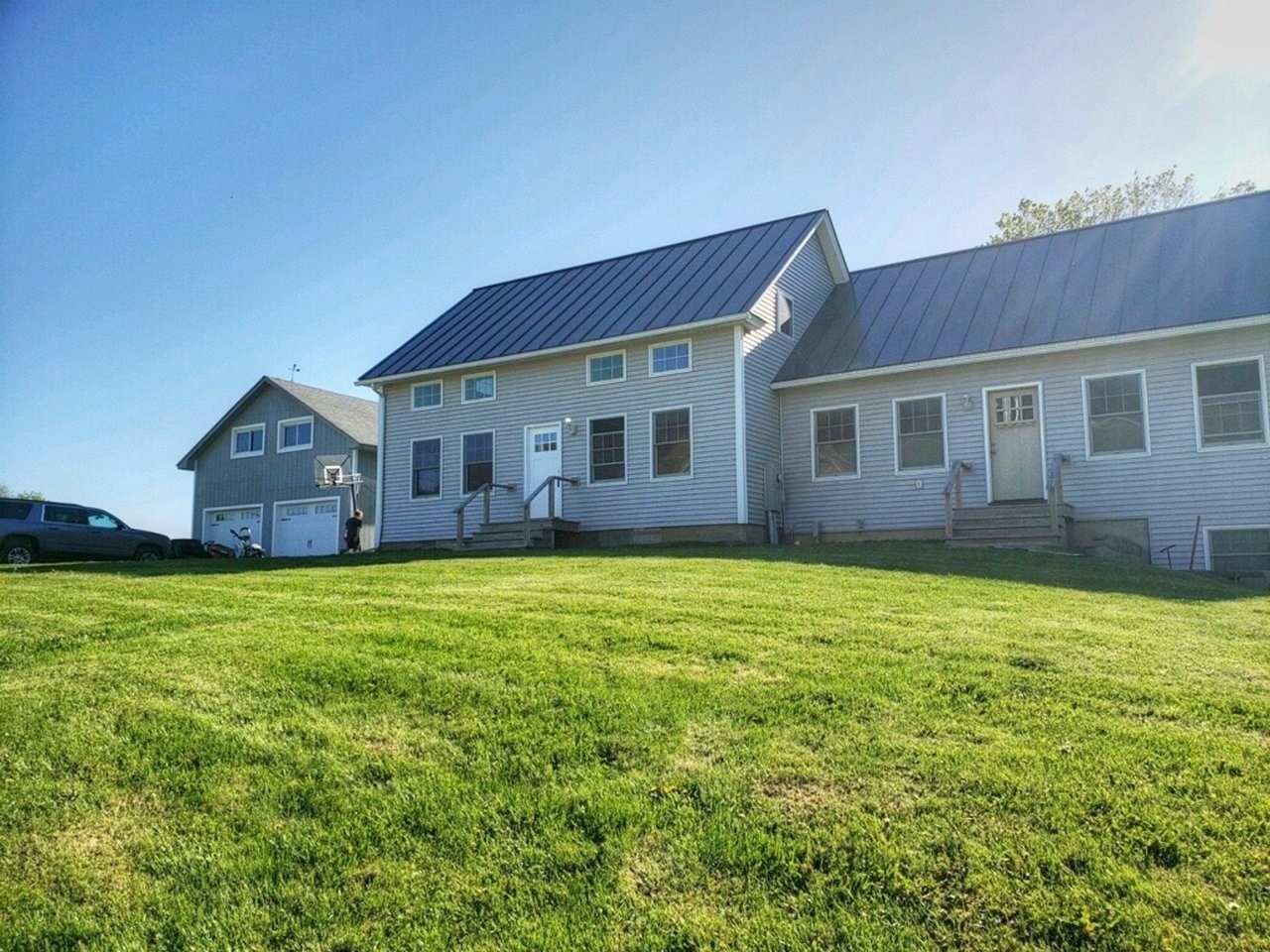 3680 Mountain Road