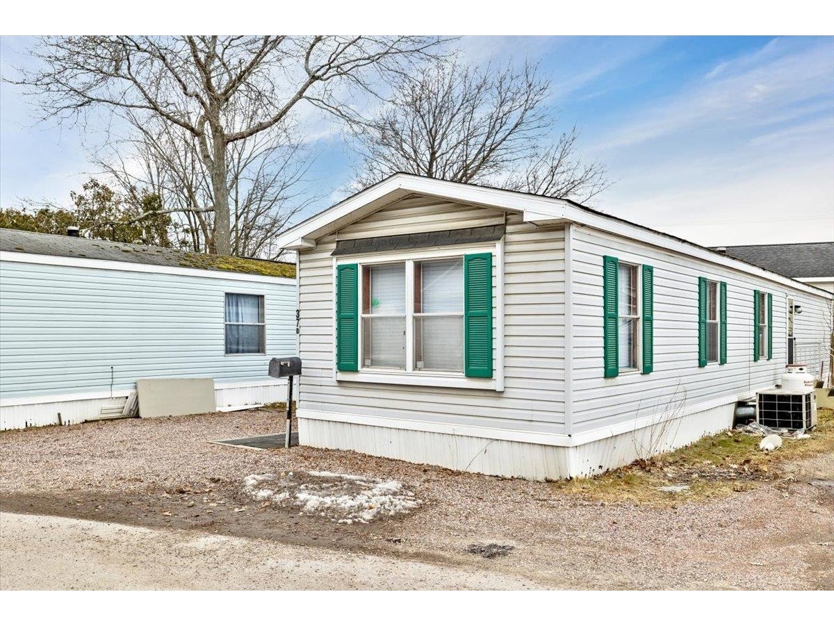 37 Avenue B