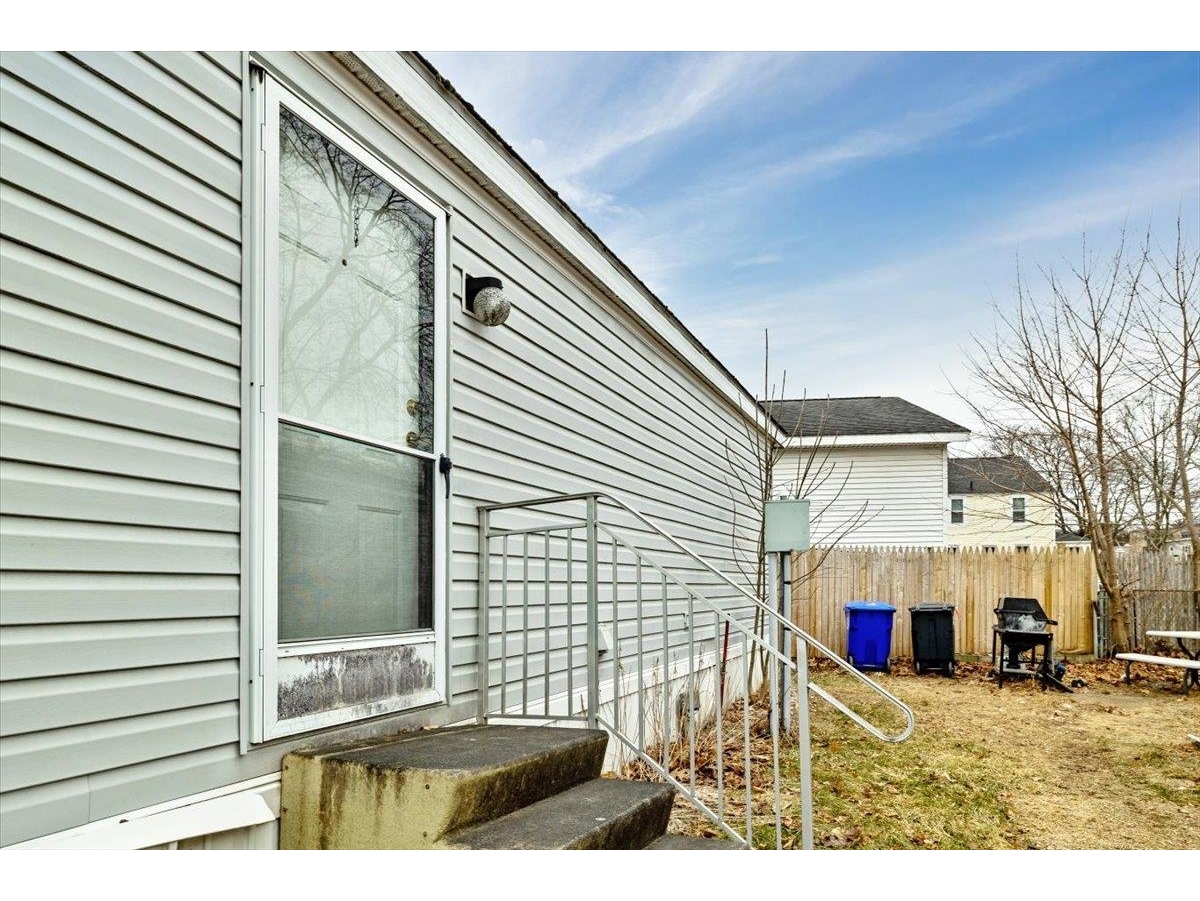 37 Avenue B
