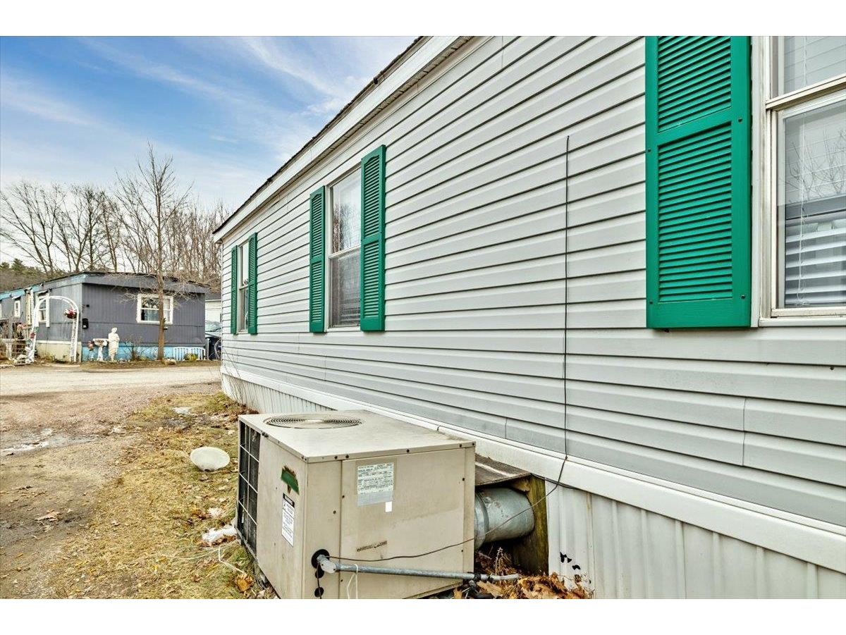 37 Avenue B