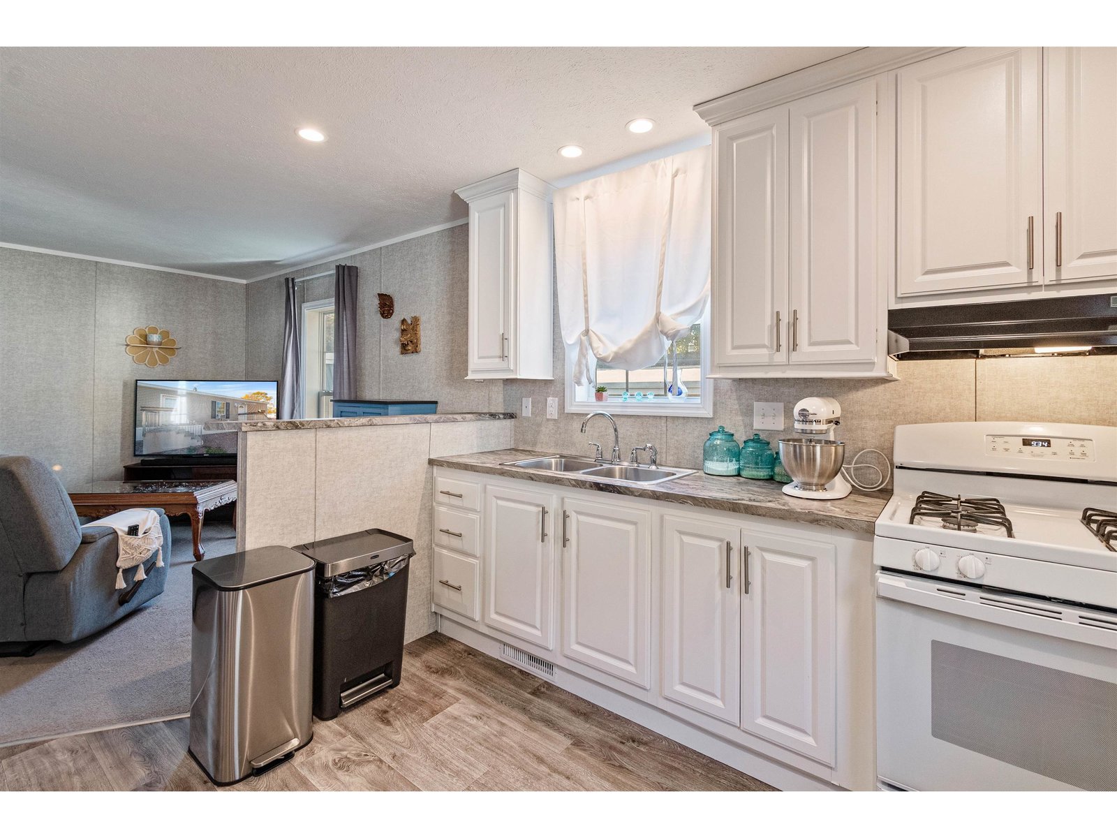 37 Avenue C