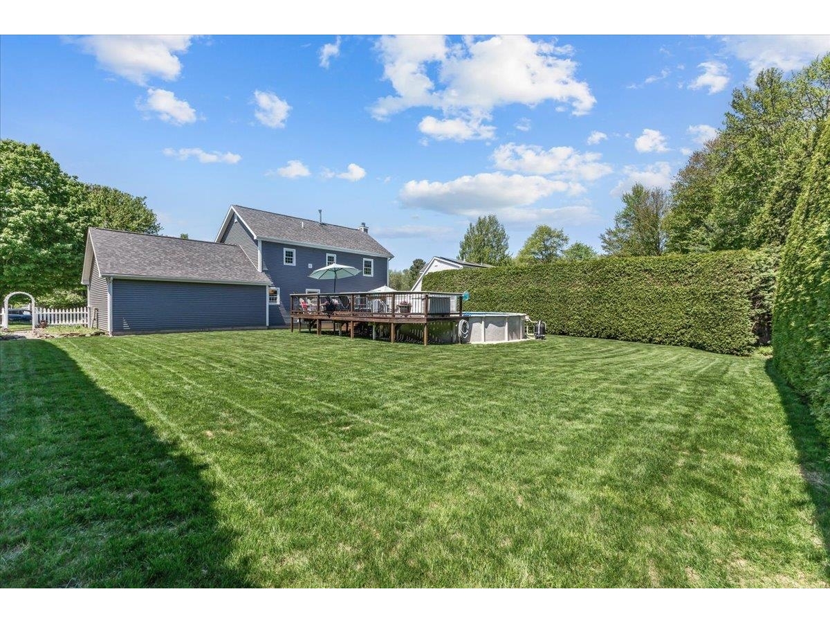 37 Countryside Drive