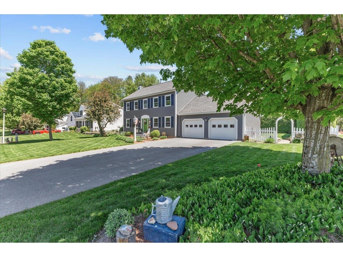 37 Countryside Drive
