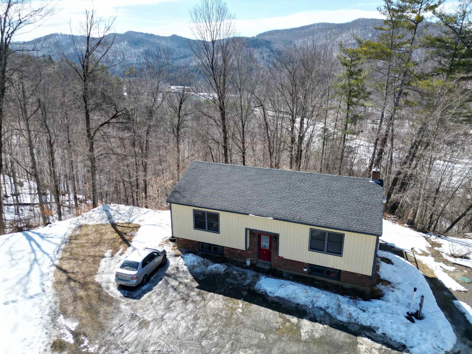 37 Dee Haven Lane, Sharon