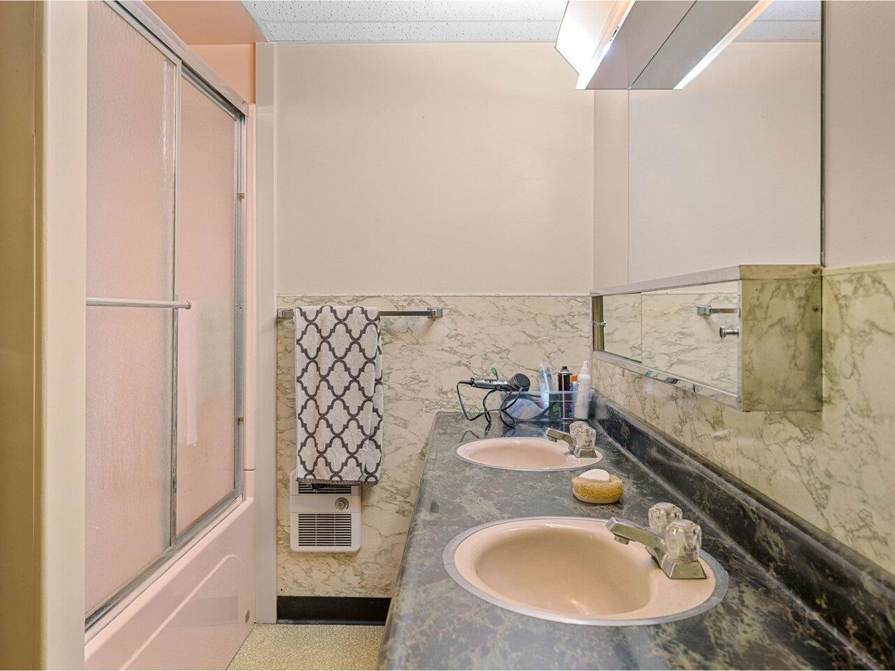 First Floor Bathroom