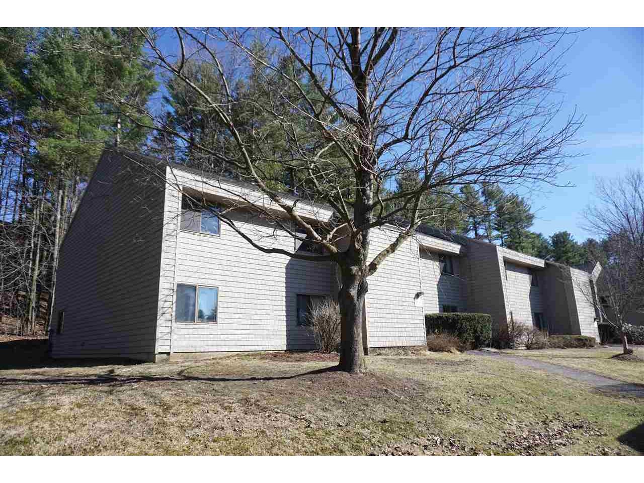37 Hawthorne Circle