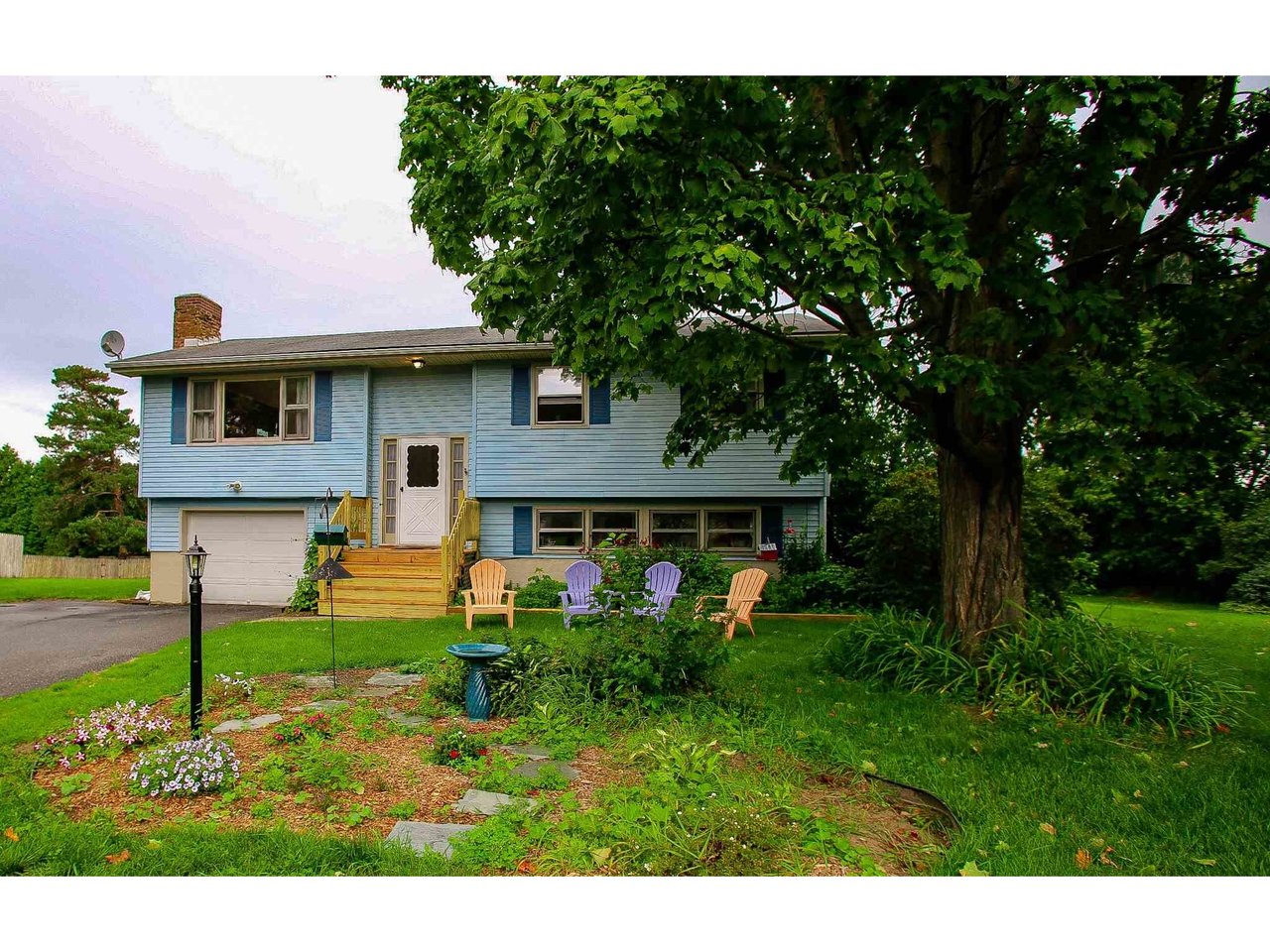 37 Mountain View Boulevard, South Burlington 37 Mountain View Boulevard, South Burlington