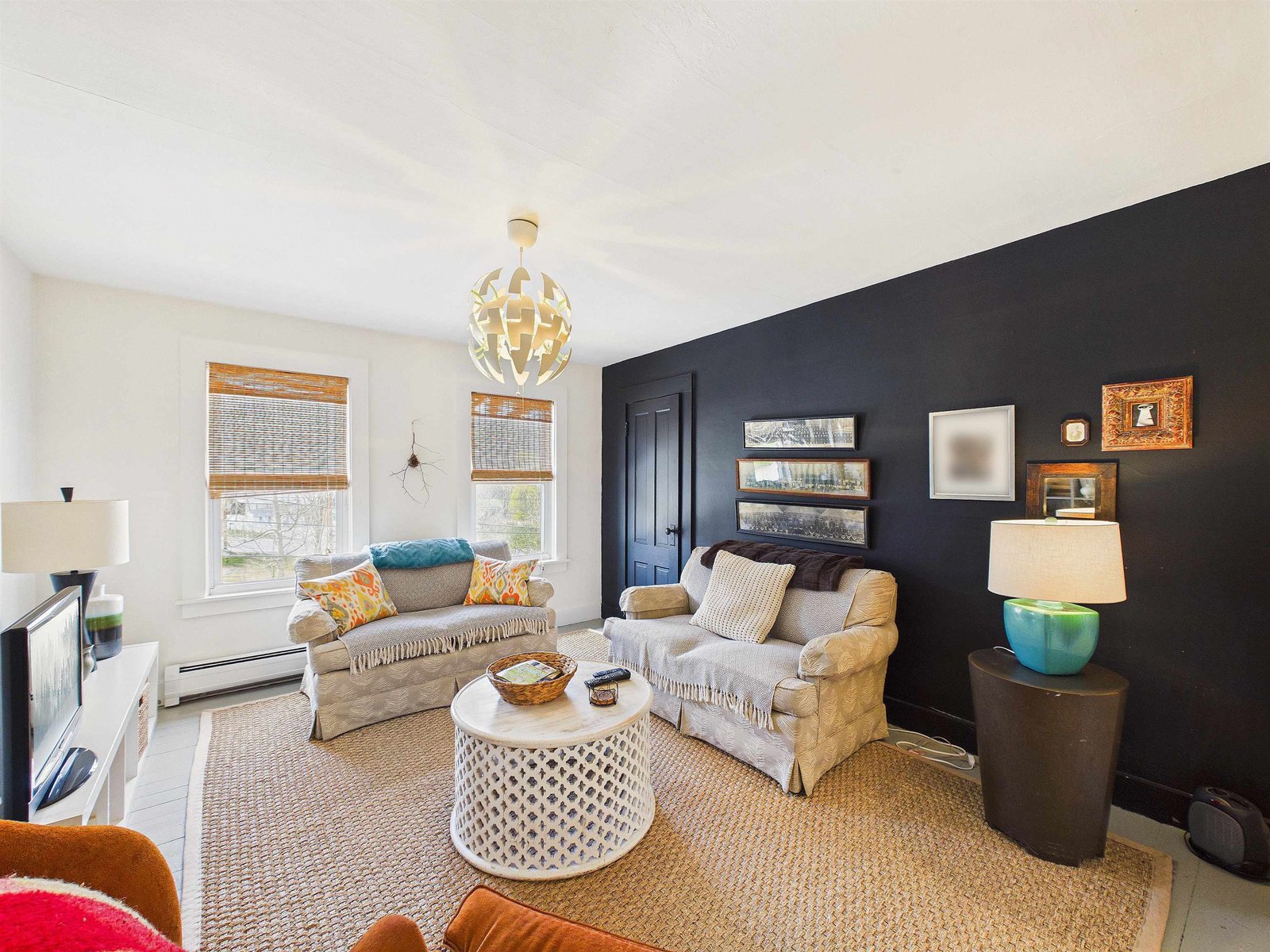 37 Robinson Avenue