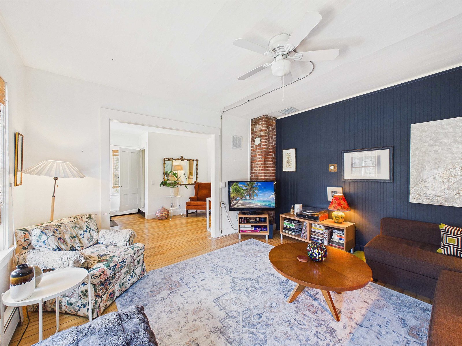 37 Robinson Avenue