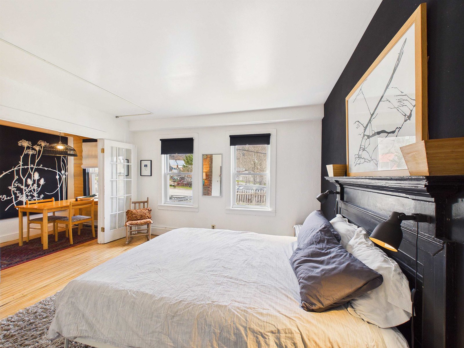 37 Robinson Avenue