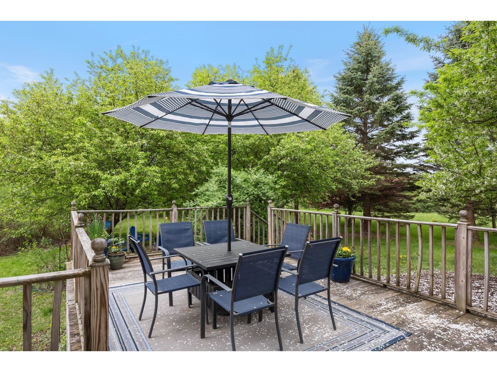 37 Tabor Place