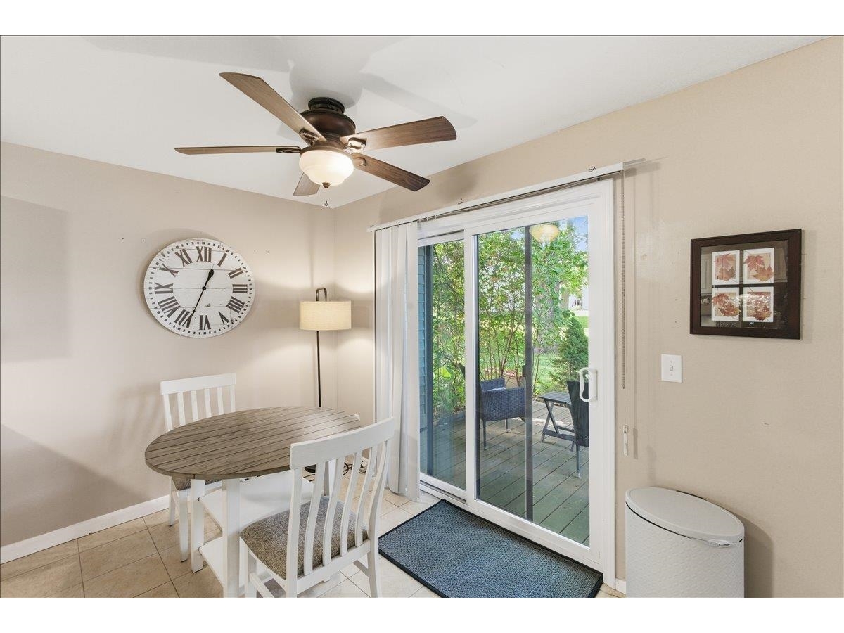 37 Twin Oaks Terrace