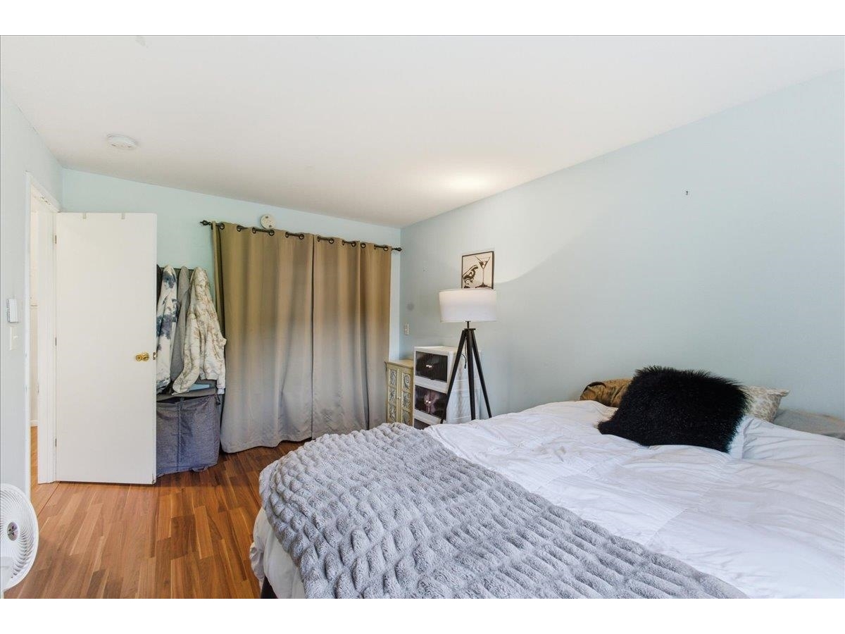37 Twin Oaks Terrace
