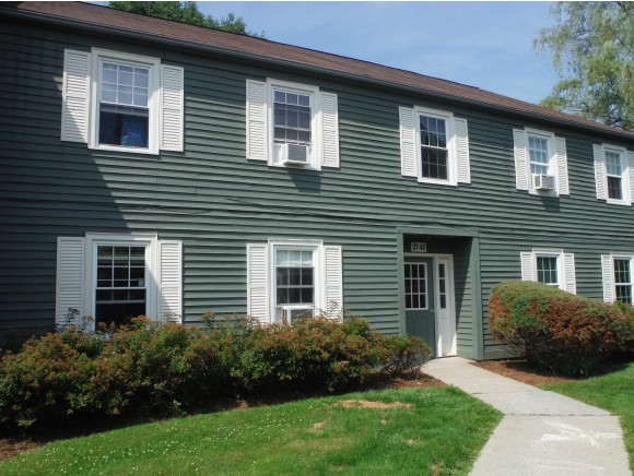 37 Twin Oaks Terrace, Unit 37