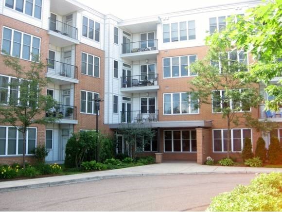 370 Farrell Street, Unit 215