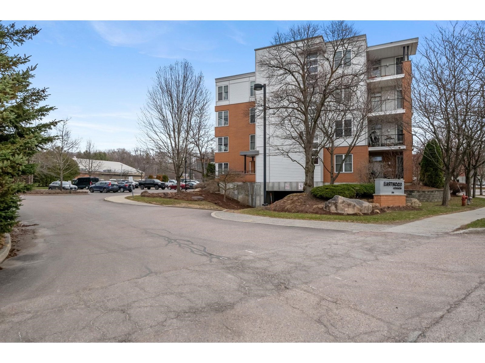 370 Farrell Street, Unit 303