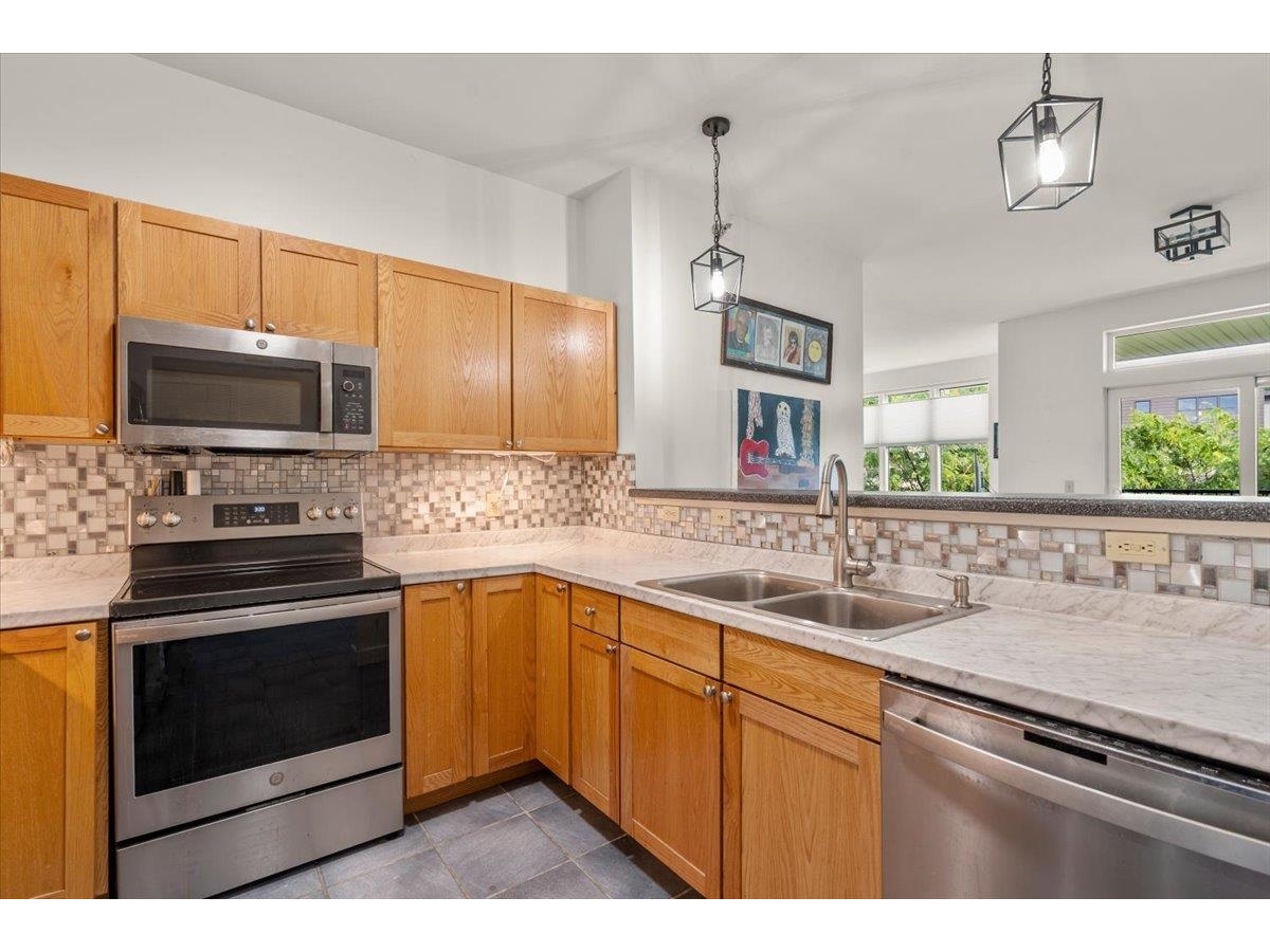 370 Farrell Street, Unit 401