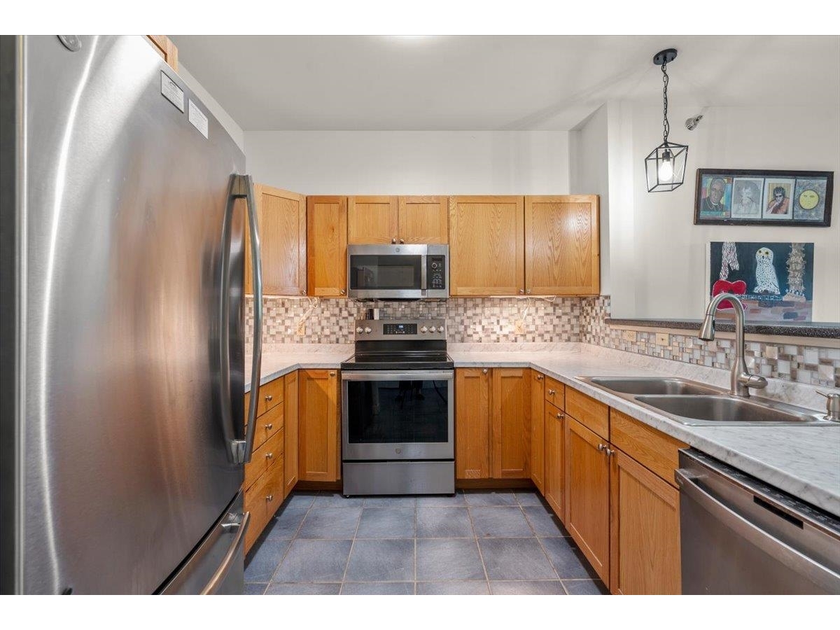 370 Farrell Street, Unit 401
