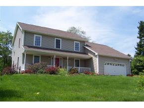 372 Lake Rd