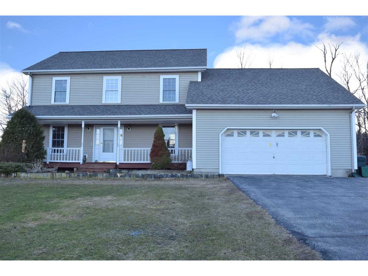 372 Lake Road