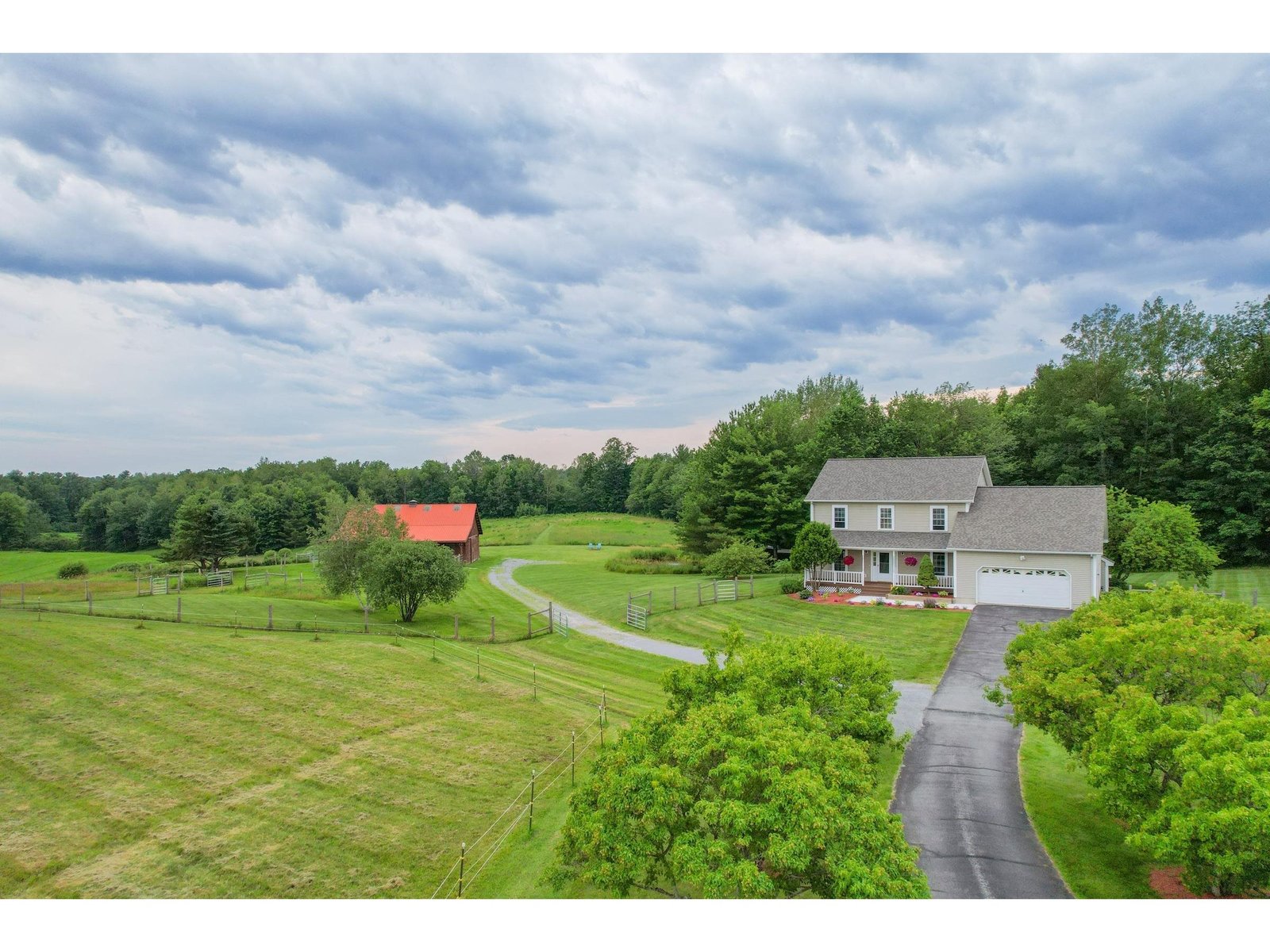 372 Lake Road
