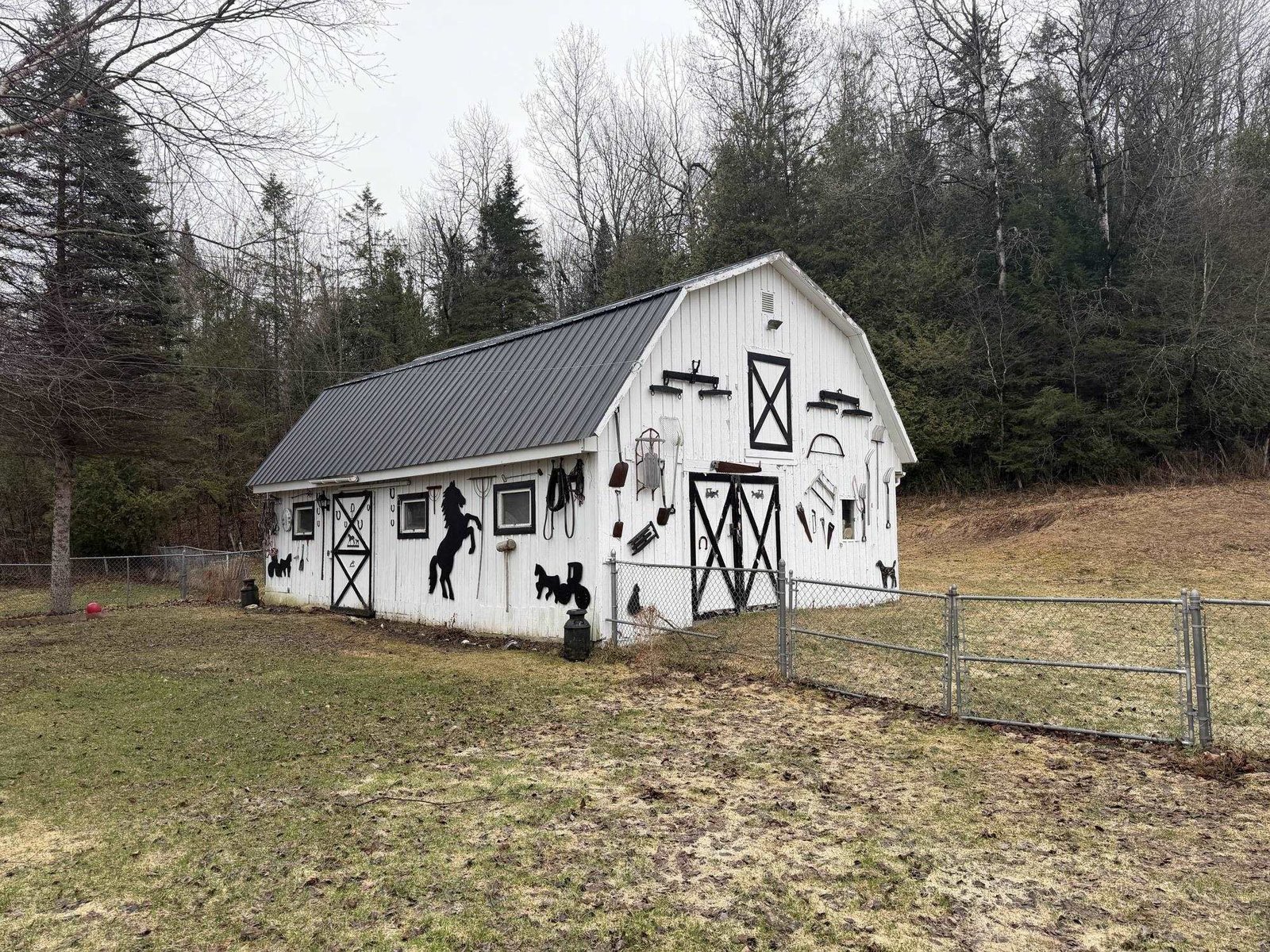 3724 Vt Route 105 Road
