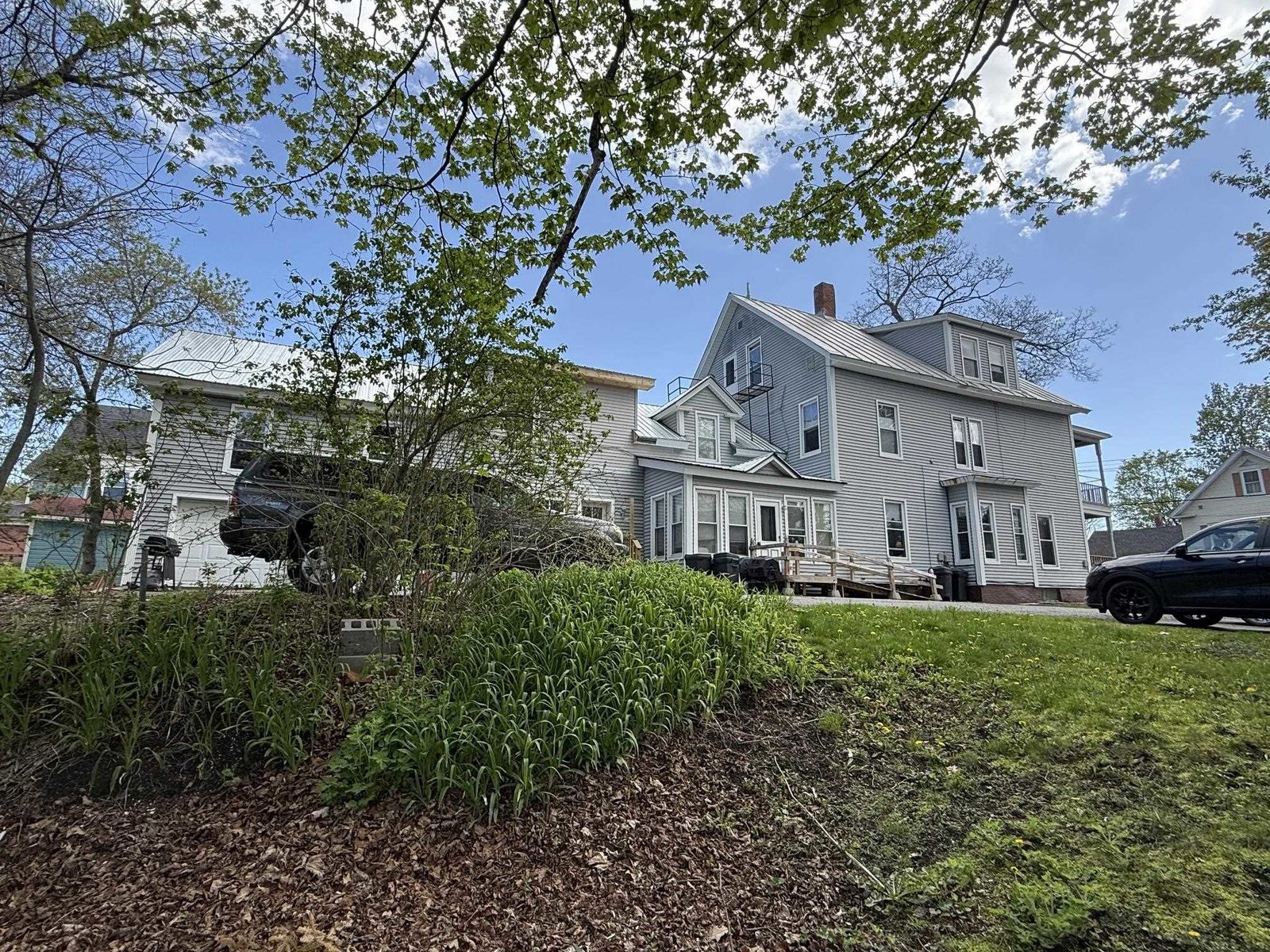 373 Spring Street