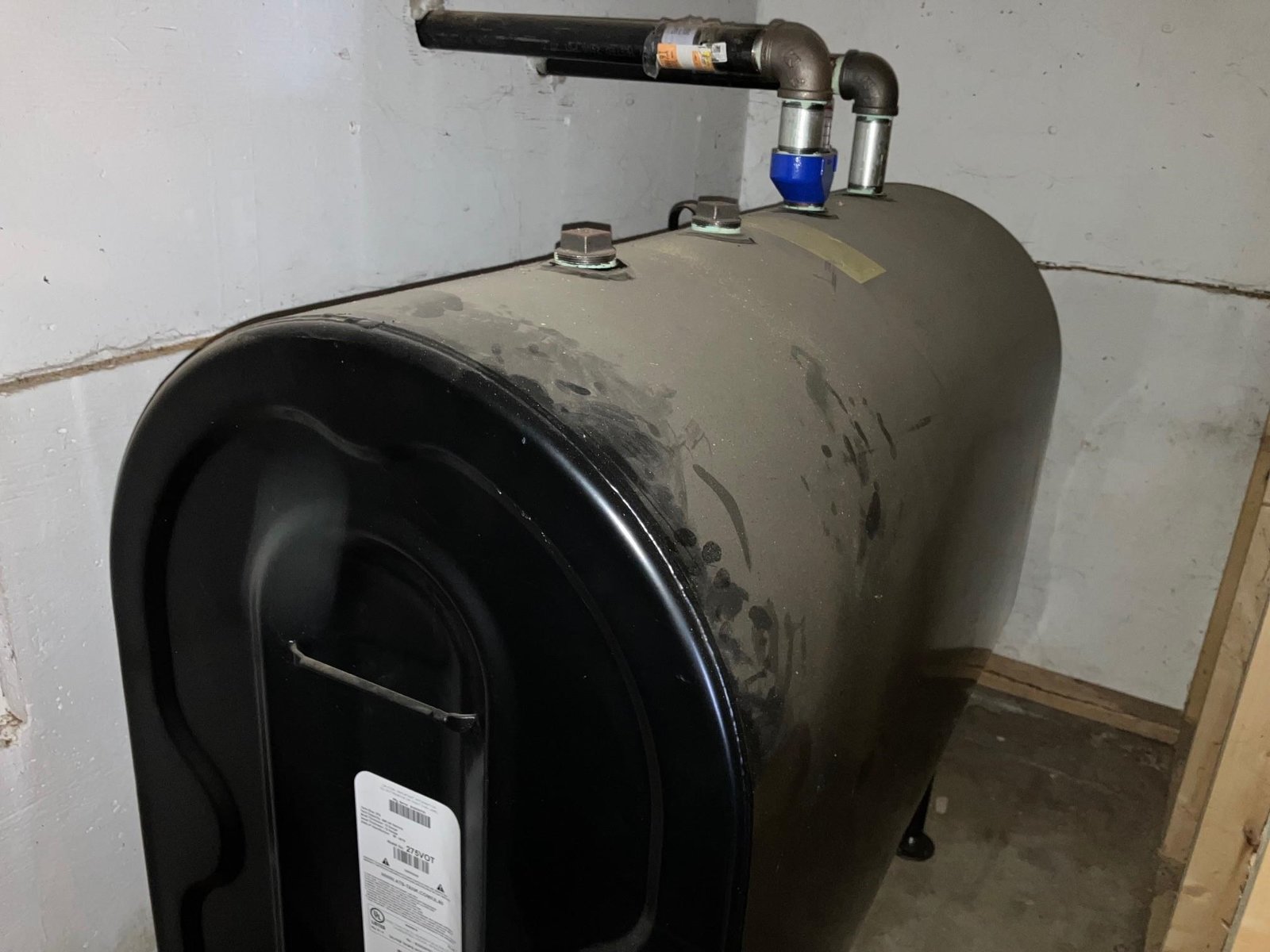 Oil Tank