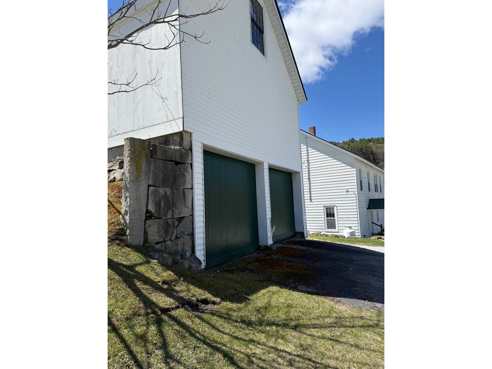 374 Corinth-Topsham Road