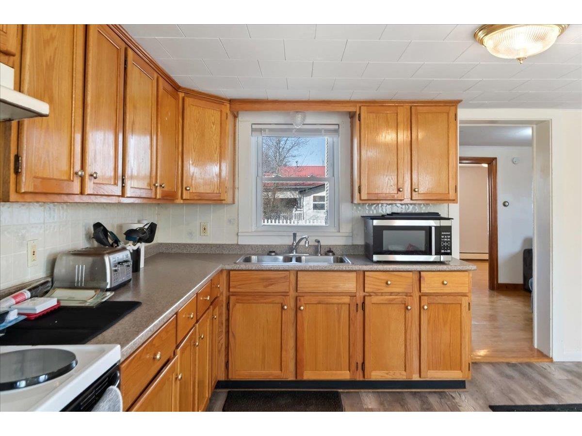 374 Lake Road