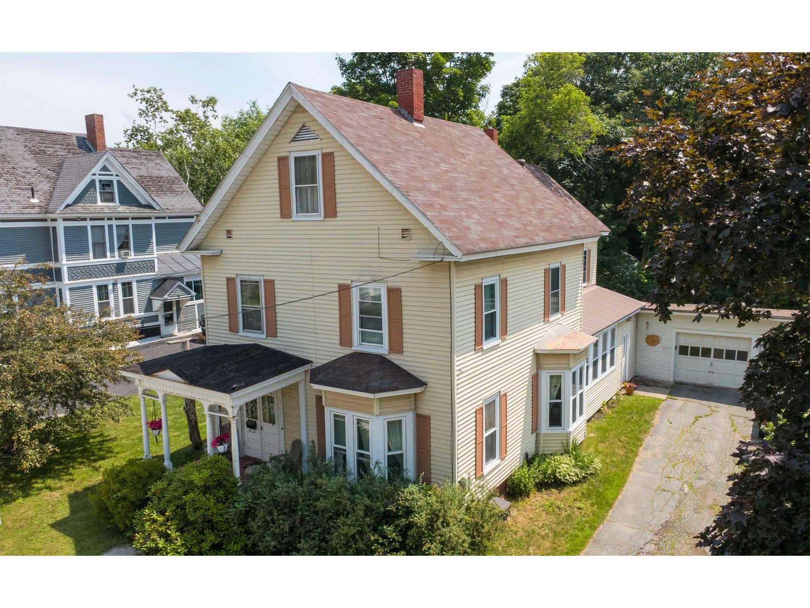 374 Spring Street