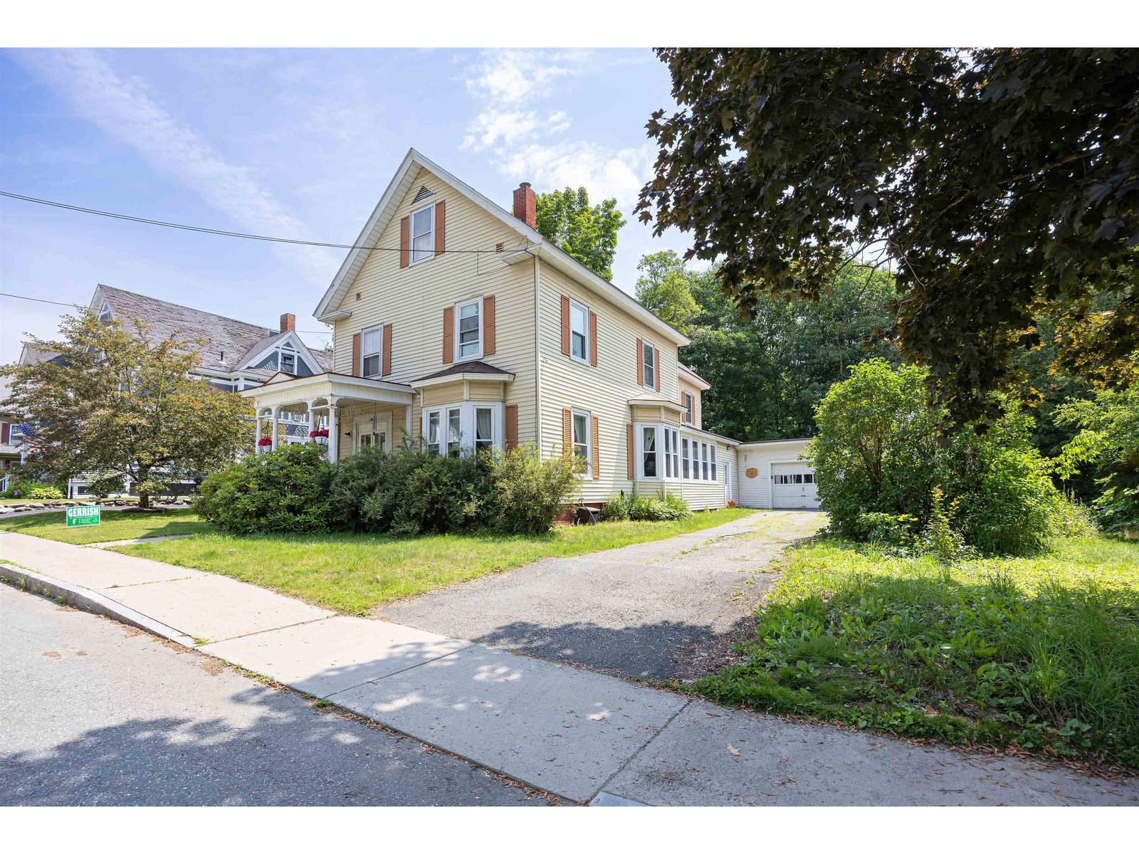 374 Spring Street
