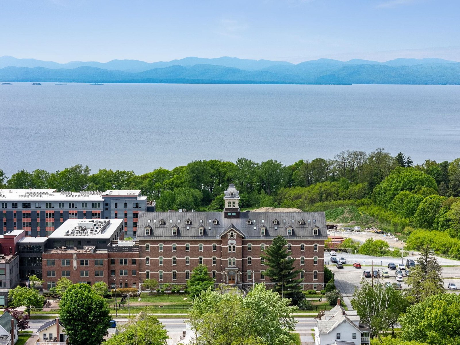 375 North Avenue, Unit 503