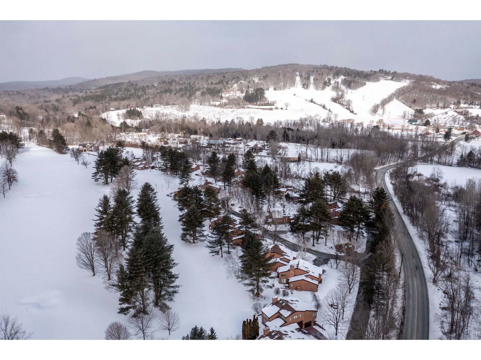 3755 Quechee Main Street, Unit B