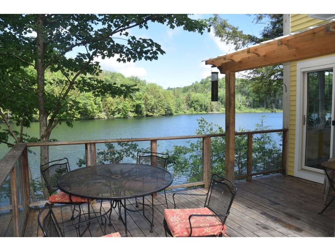 376 Upper Curtis Pond Road