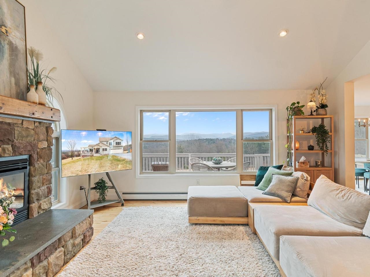 379 Breezy Hill Acres