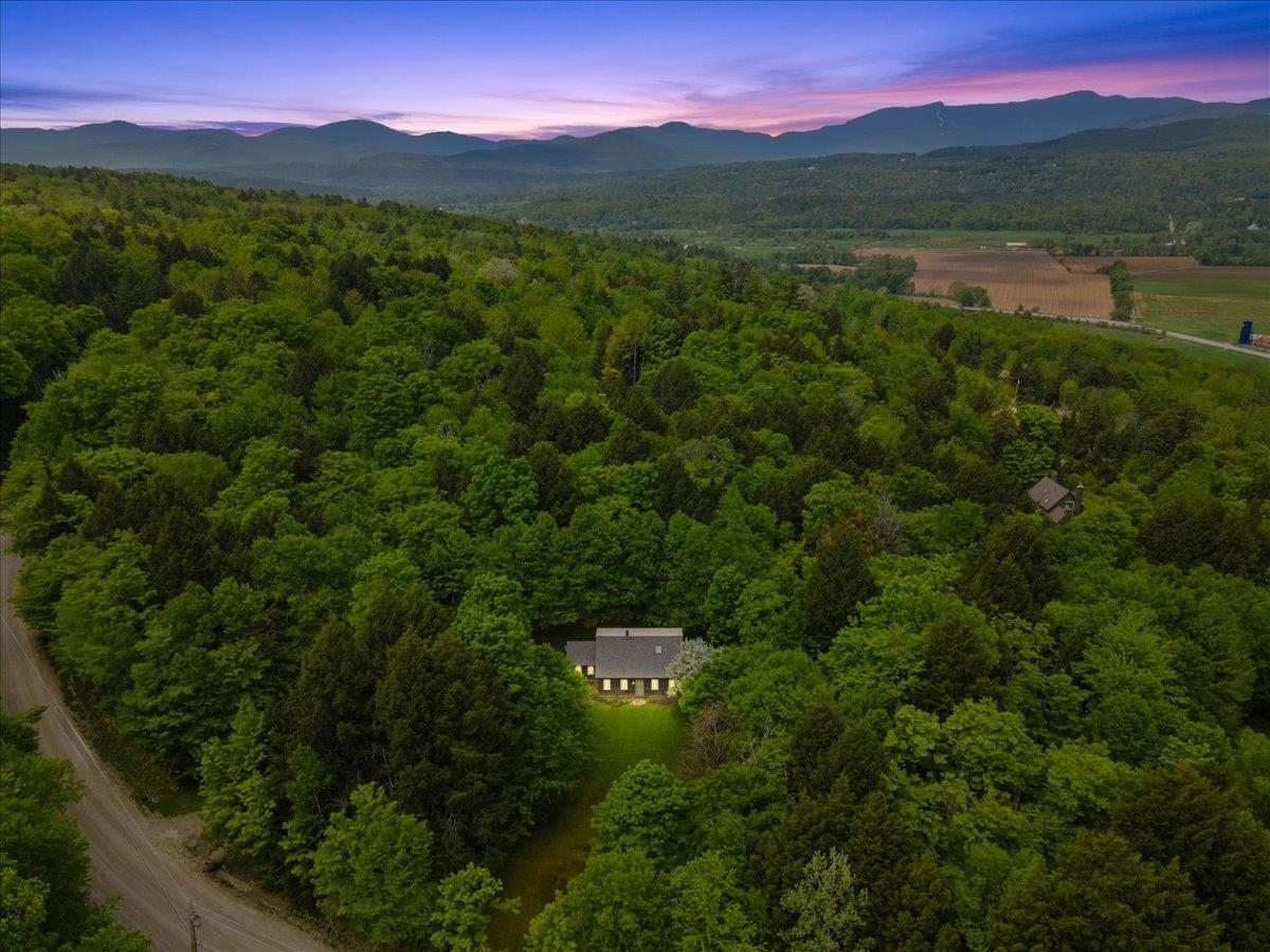 379 Glenbrook Road